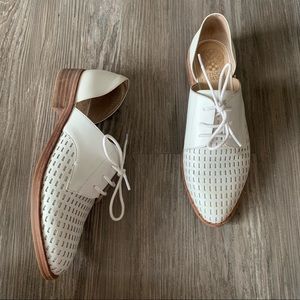 Vince Camuto Rosan d'Orsay Flat Size 6